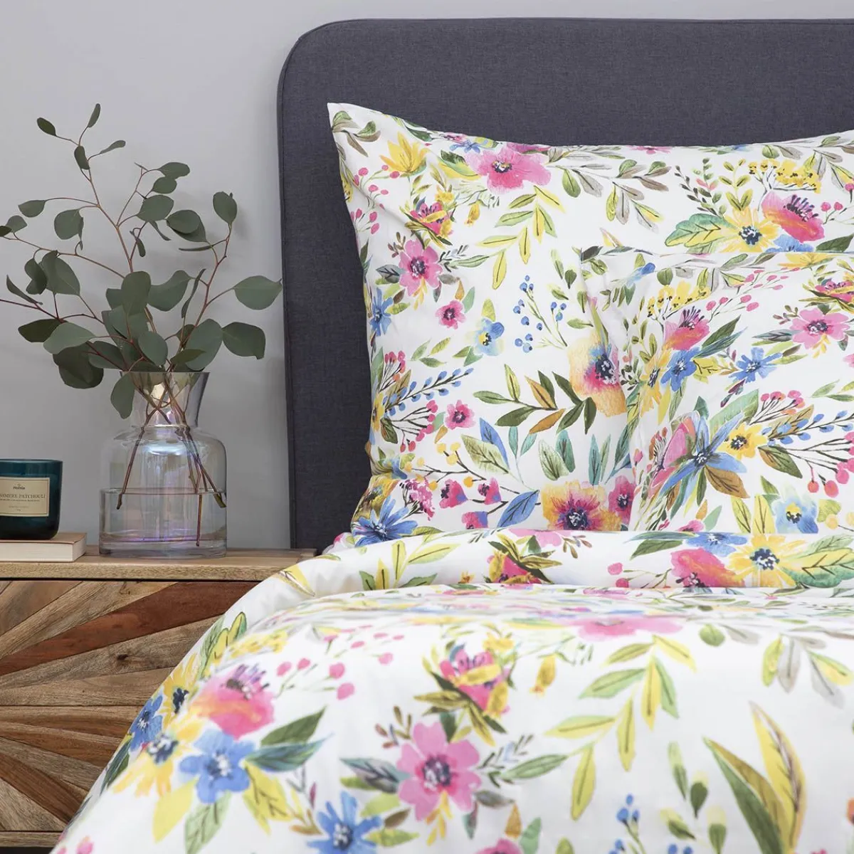 New Pościel Floral Z Mikrofibry W Kolorowe Kwiatki 160X200 Cm Pościel Z Mikrofibry