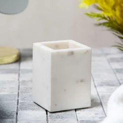 Fashion Pojemnik Nylla Z Marmuru 7,6X7,6X10 Cm Organizery Łazienkowe