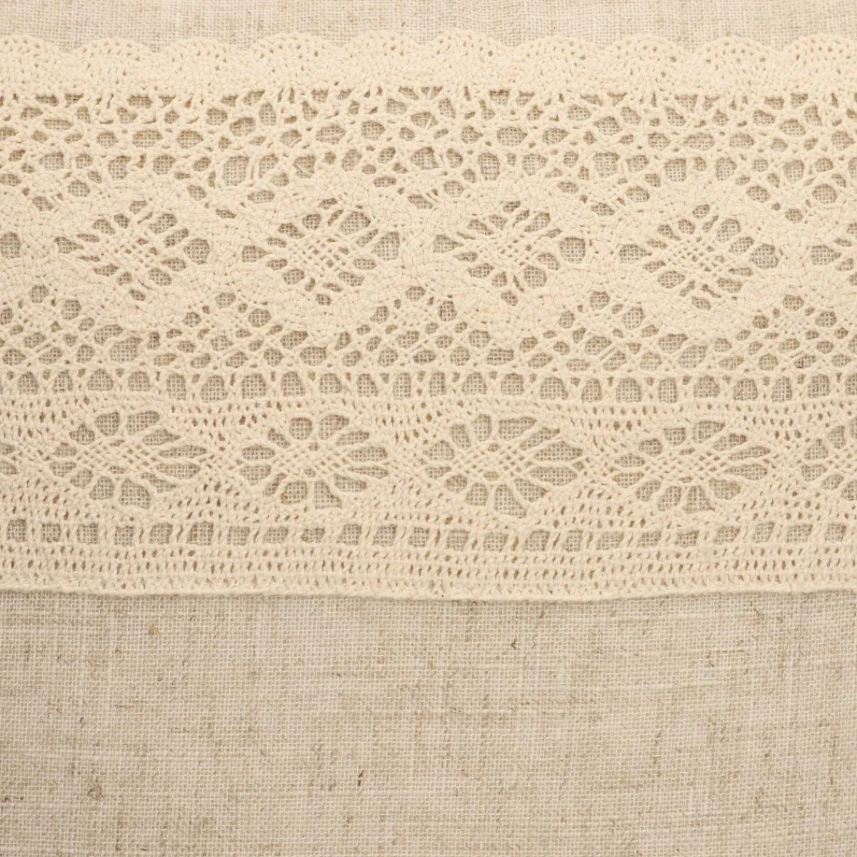 Best Poszewka Renda Bezowa Z Koronka 45X45 Cm Poduszki Na Krzeslo